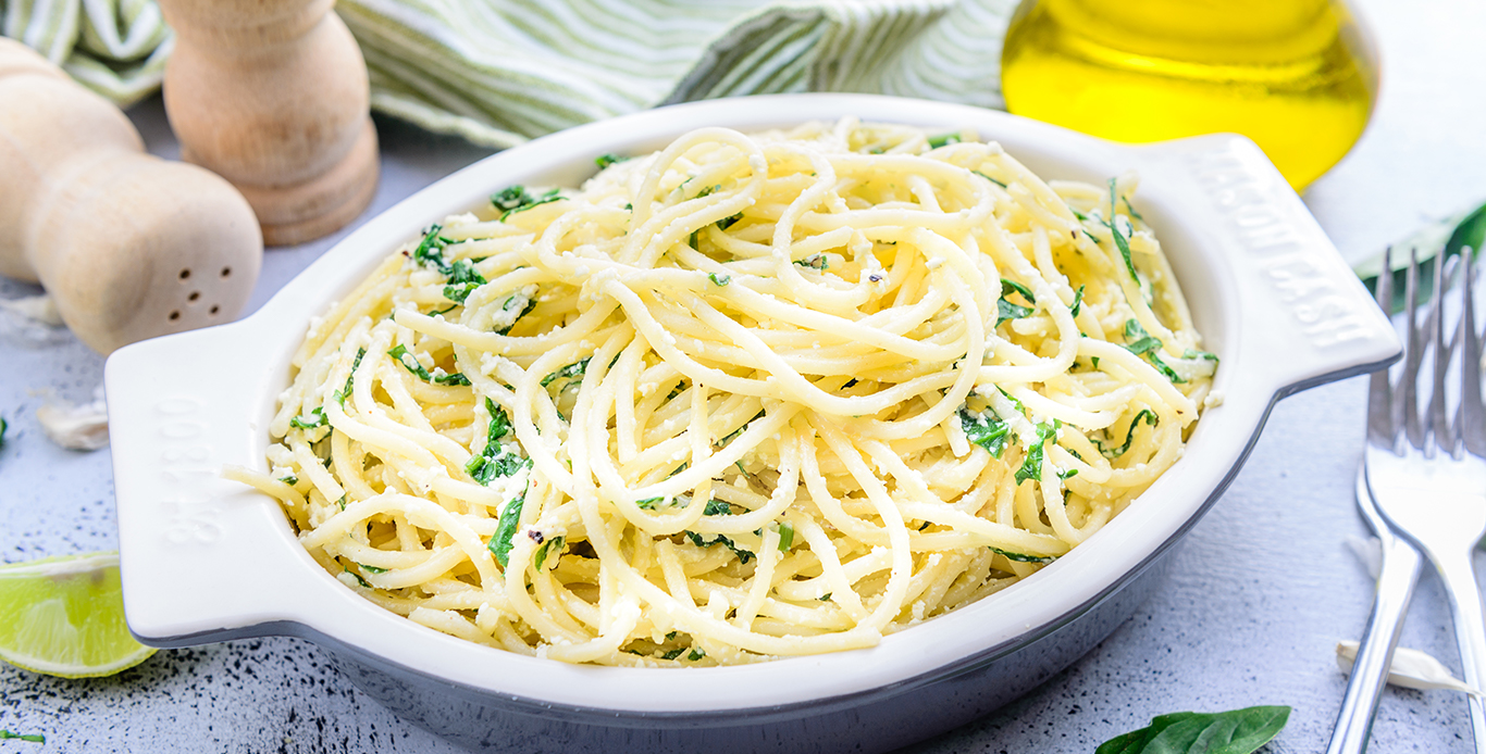 Spinach and corn Spaghetti